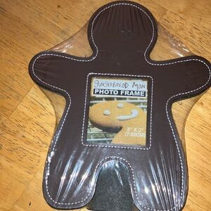 Gingerbread man photo frame